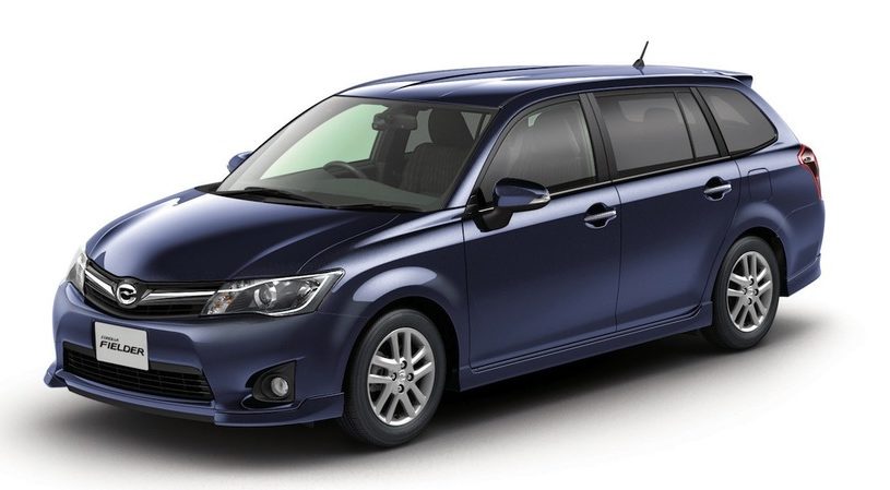 『カローラフィールダー』のブレーキパッドの交換費用