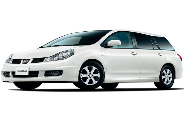 『ウイングロード』のブレーキパッドの交換費用