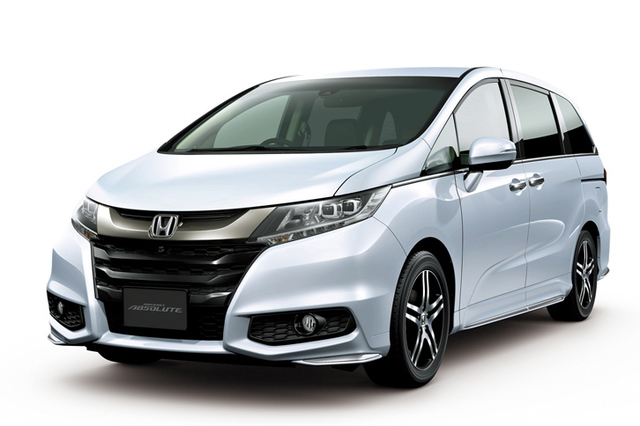 『オデッセイ』のブレーキパッドの交換費用