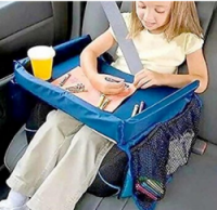 車にテーブル 後部座席で子供が使うのに便利な取り付け方法 ドライブアクセサリー カーナビやドライブレコーダーの専門サイト