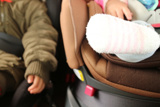 車が嫌いな赤ちゃん 長距離ドライブを成功させる10の対策